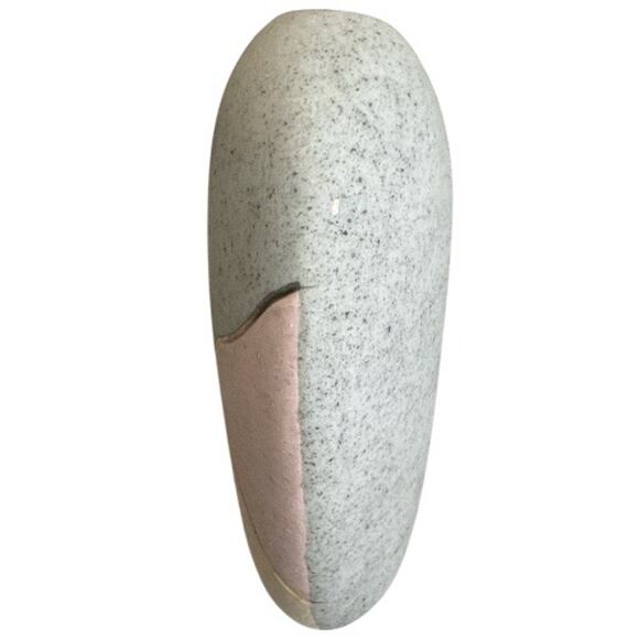 Southeast Art Pottery Matte Stone Finish Howling Coyotes Vase - Picture 4 of 10